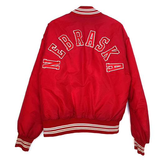 Vintage Buccaneer MFG West Wind Mens Size L Red Jacket Embroidered Patch Letters Nebraska Snap-Up L/s