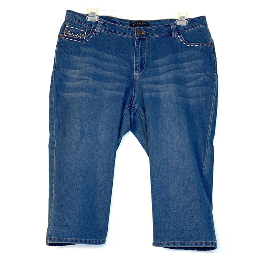 Baccini Womens Size 18W Capris Denim Blue Jeans